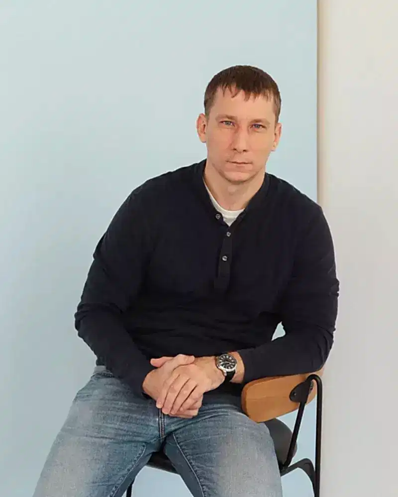 Бригадир строителей Малыхин Дмитрий